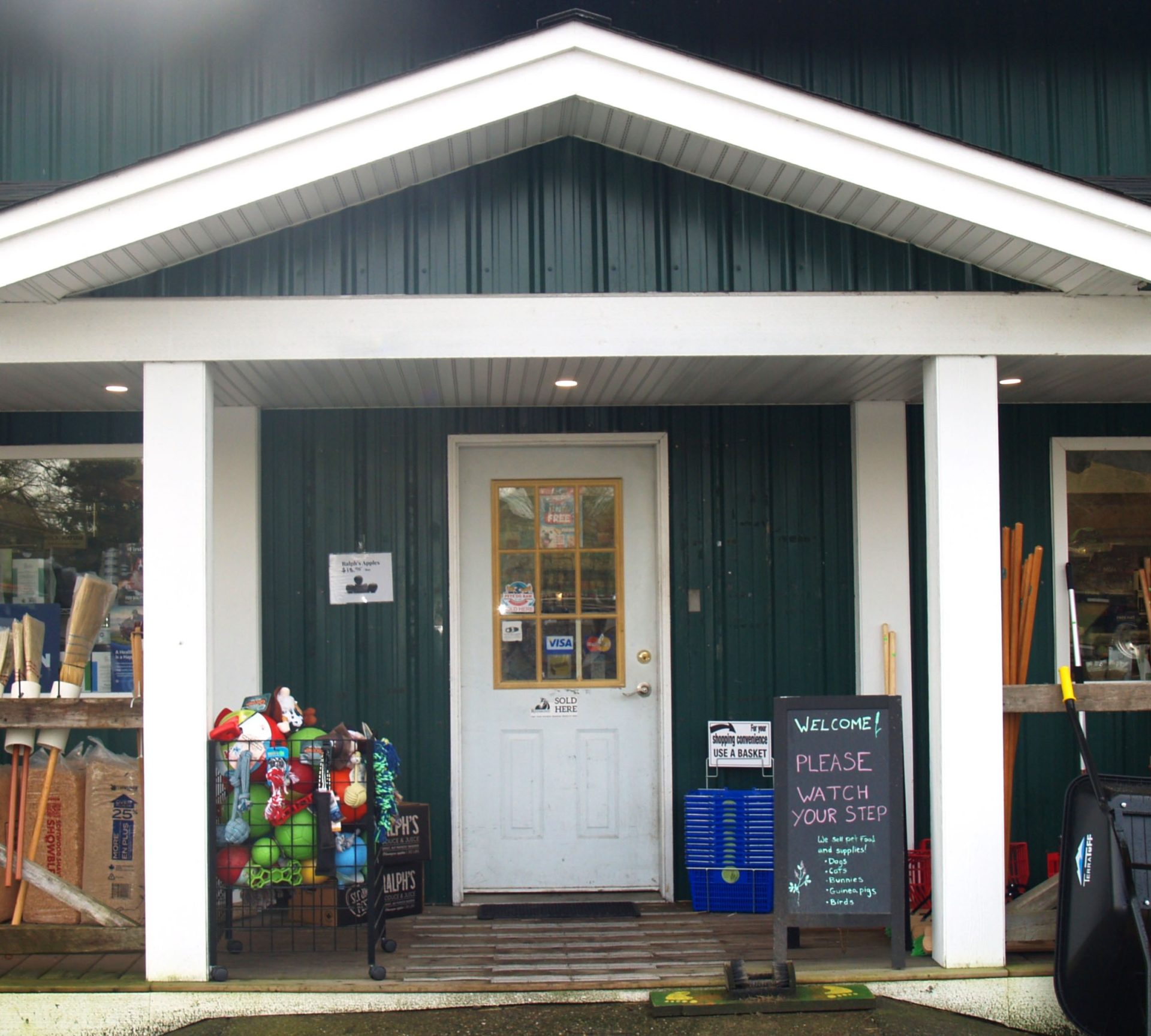 Vanderveen Pet Store