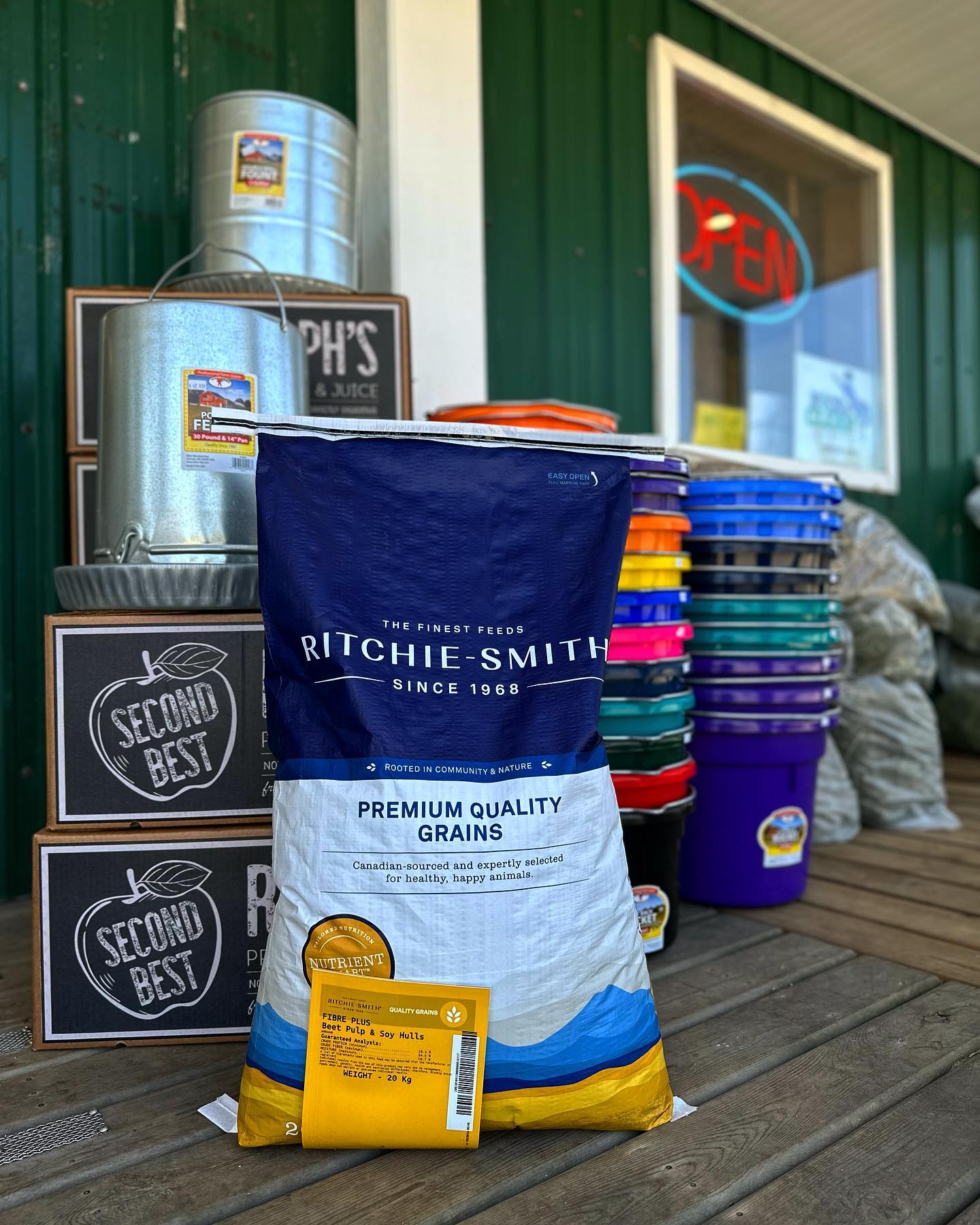 The latest at Vanderveen Hay Sales